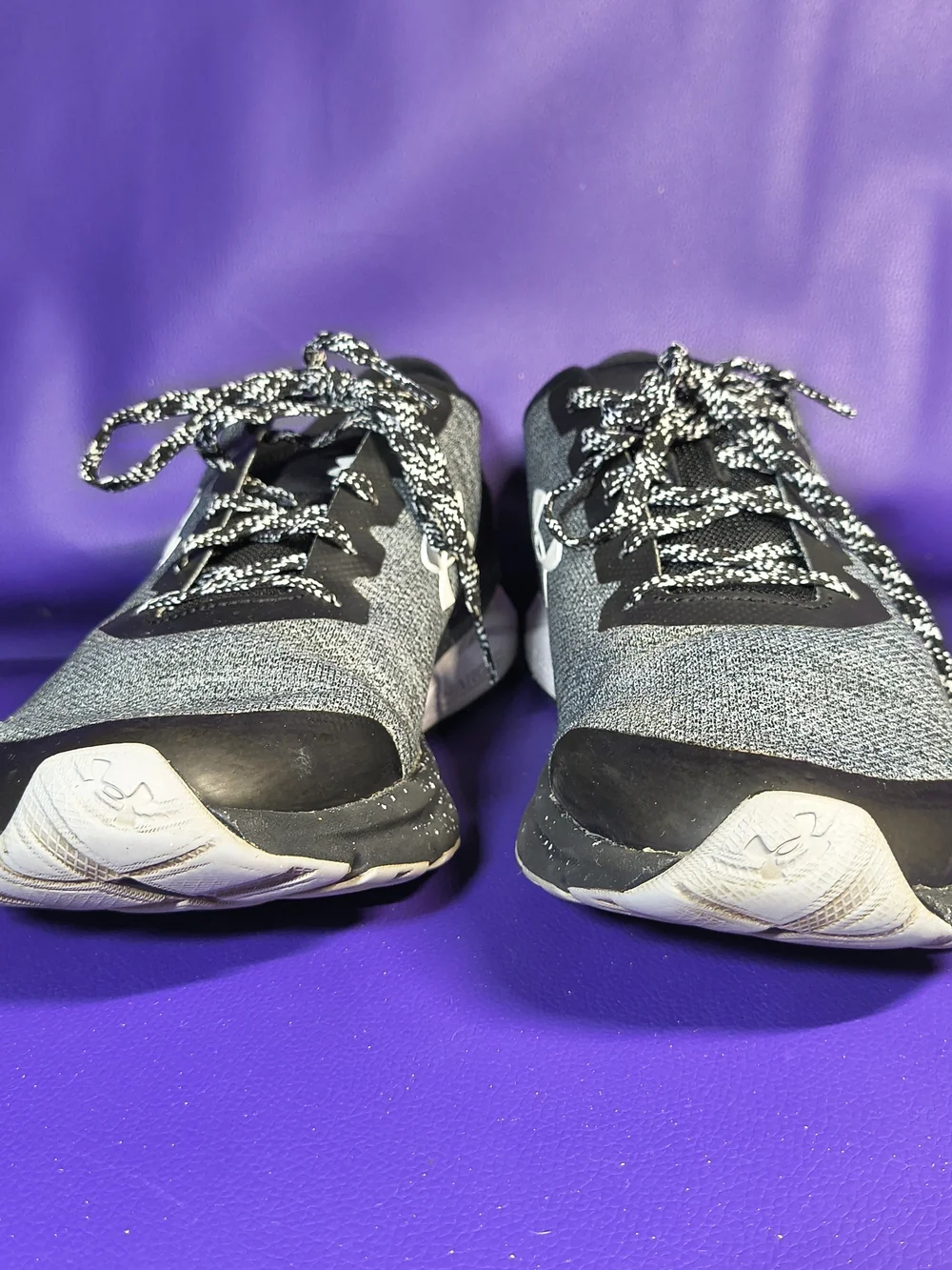 Women's Under Armour Charged Escape Shoes sz 11